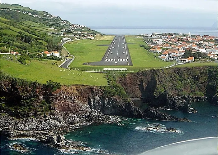 Dona Julia Santa Cruz das Flores