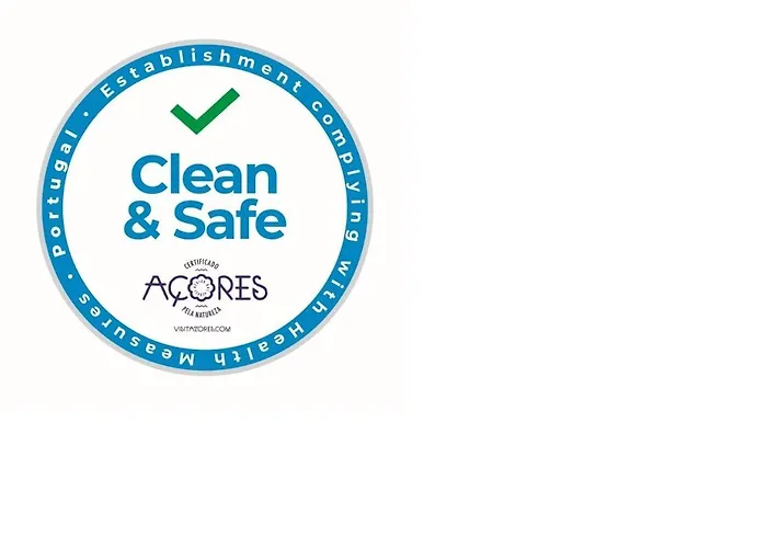 Dona Julia Santa Cruz das Flores